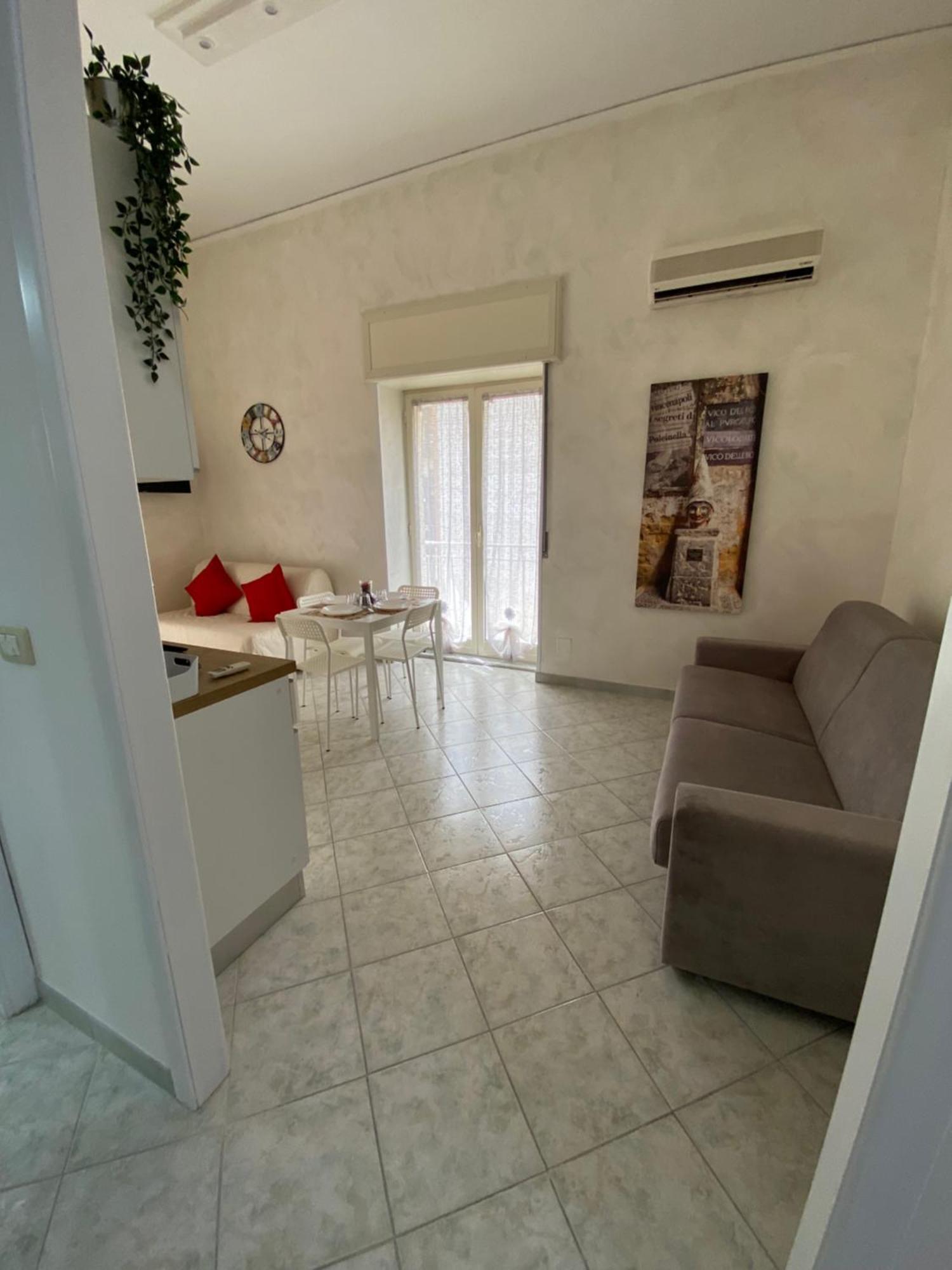 Ellebi Home Napoli Bagian luar foto